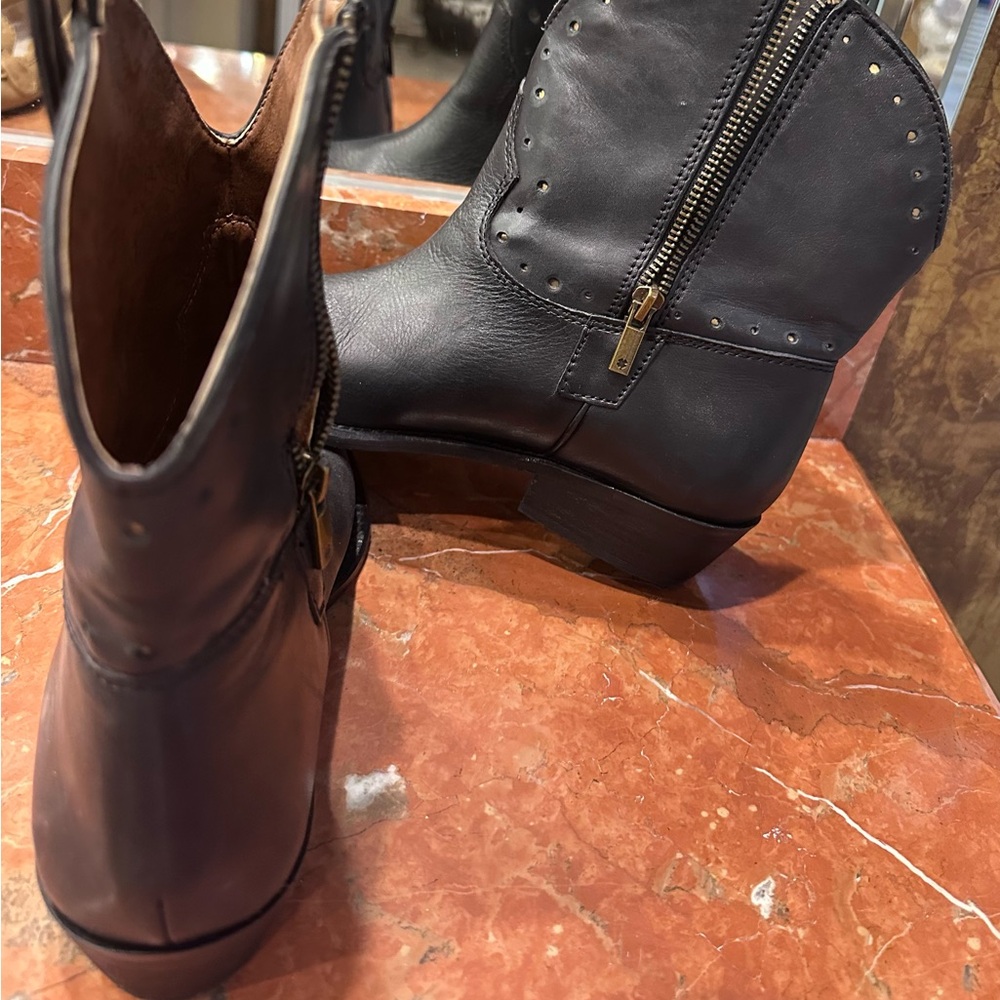 Lucky Brand Boots size 10 - Picture 5 of 5